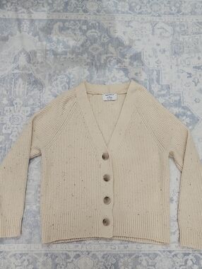 Old Navy Cream Speckled Button-Front Knit Cardigan